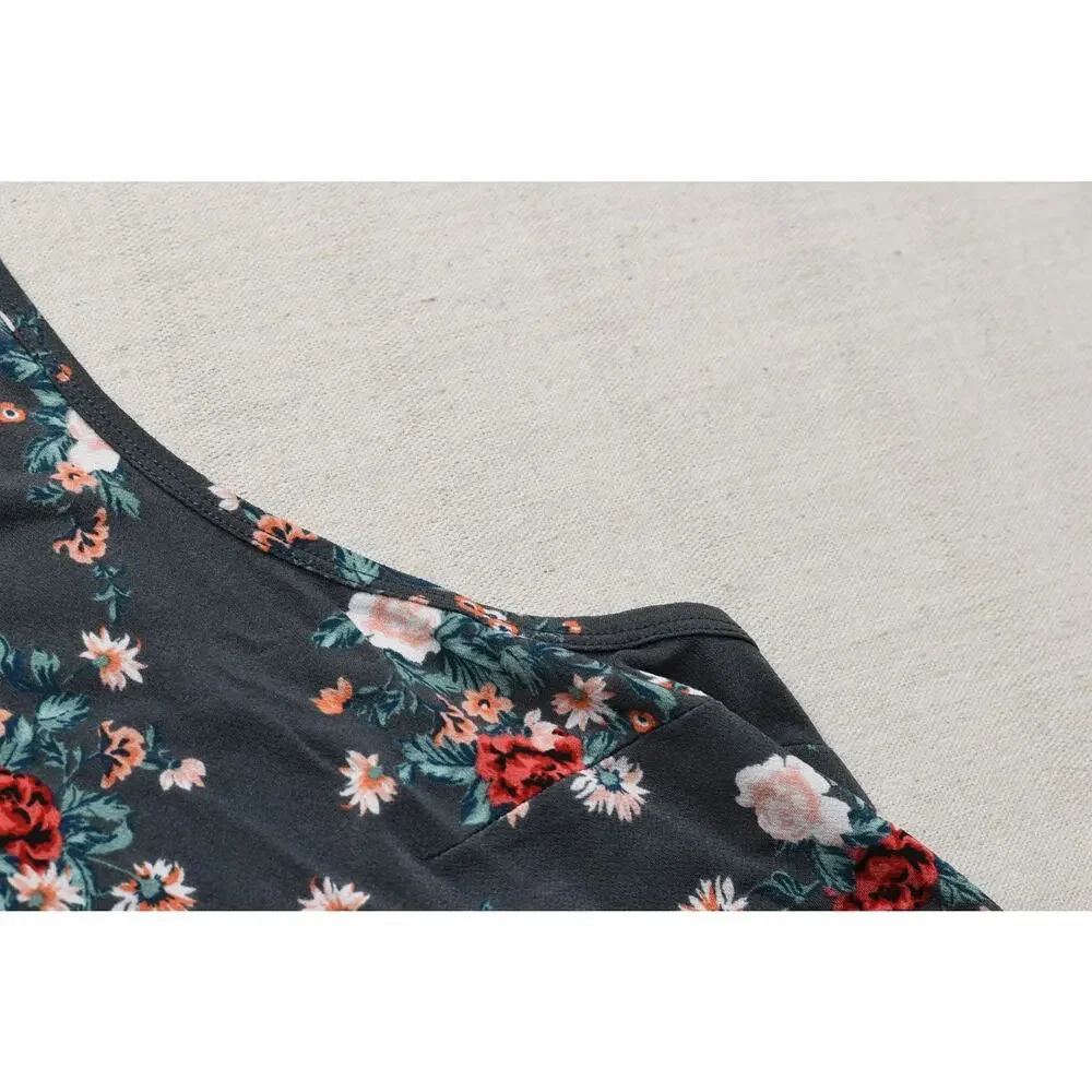 Torrid Size 3 Women's Floral Tank Top Sleeveless Scoop Neck Gray Pink Rose Chall